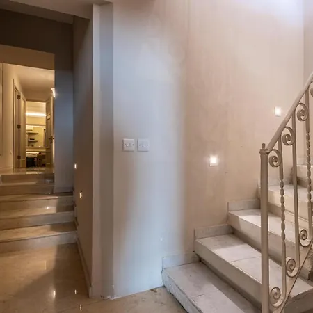 Stylish Seaview House