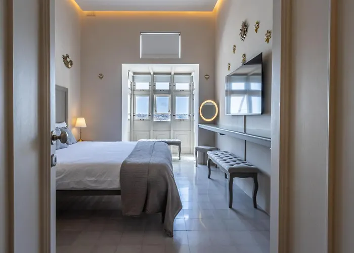 Stylish Seaview House