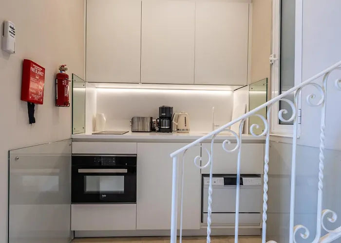 Stylish Seaview House Apartment *