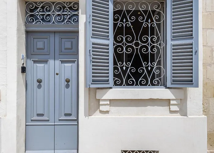 Stylish Seaview House * Valeta